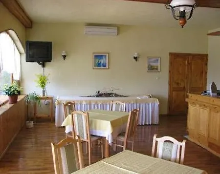 Margarita Varna